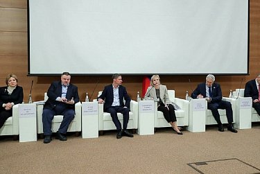 Правильное пищевое поведение на контроле депутатов